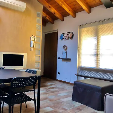 Easy Airport Sleep&fly Parking Apartment *